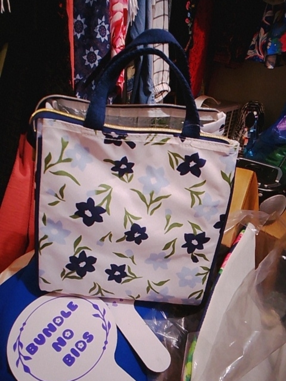 kate spade Navy and Light Blue Floral Canvas Insulated LunchTote NWT